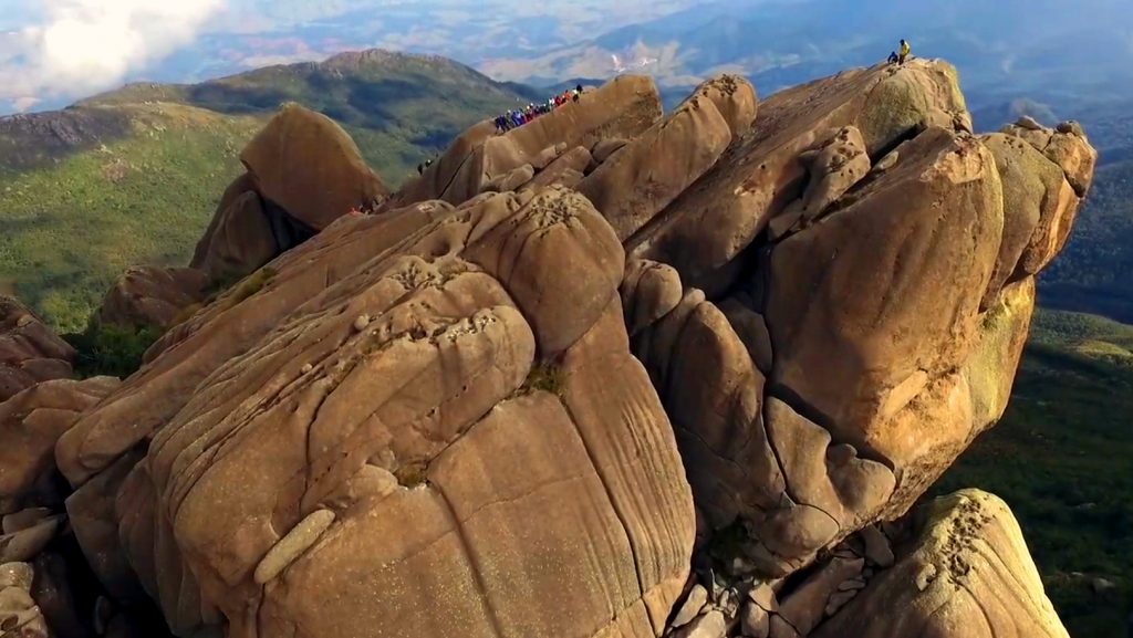 Pico das Prateleiras